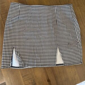 Motel Rocks Houndstooth Pencil Mini Skirt